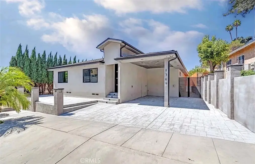 8369 Vine Valley, Sun Valley, CA 91352 - #1