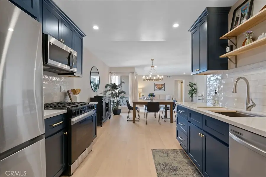10707 Camarillo Street #314, Toluca Lake, CA 91602 - #3