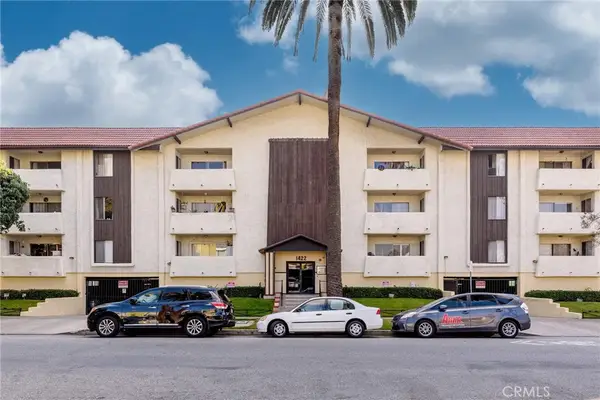 1422 Rock Glen Avenue #203, Glendale, CA 91205