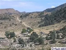 300 E Z12 Street, Llano, CA 93544