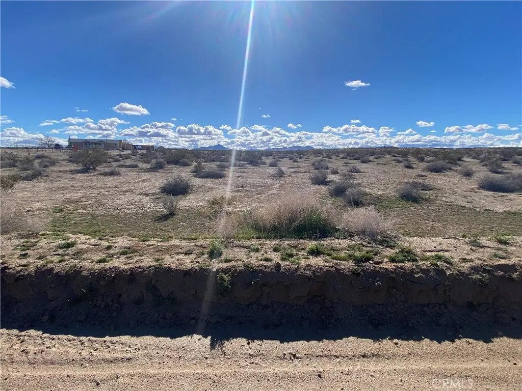 23415 Spinet, Barstow, CA 92311 - Image #1