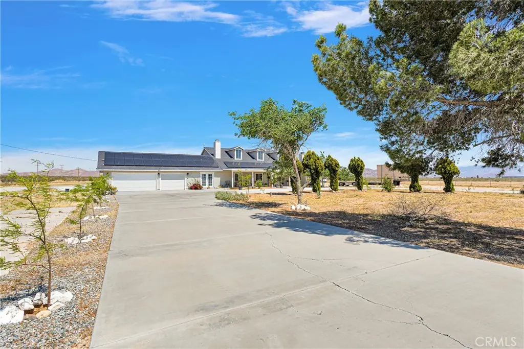 20045 Dale Evans Parkway, Apple Valley, CA 92307 - Image #1