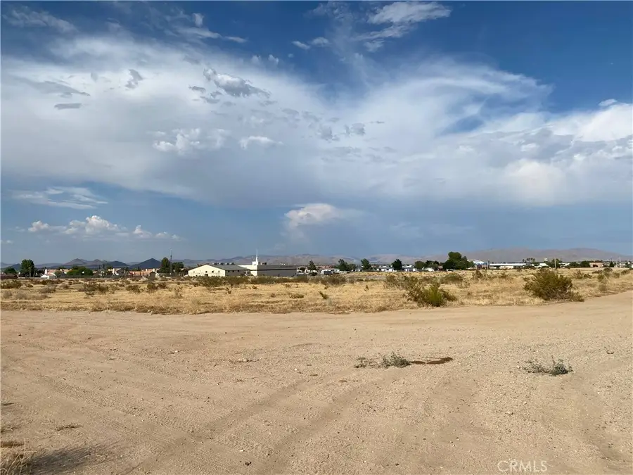 1 Silica Road, Victorville, CA 92395 - #2