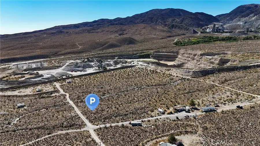 716 Meehleis Road, Lucerne Valley, CA 92356 - Image #3