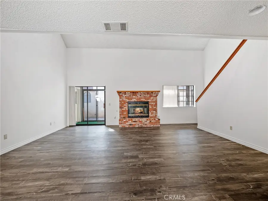 19246 Pine Way, Apple Valley, CA 92308 - Image #2