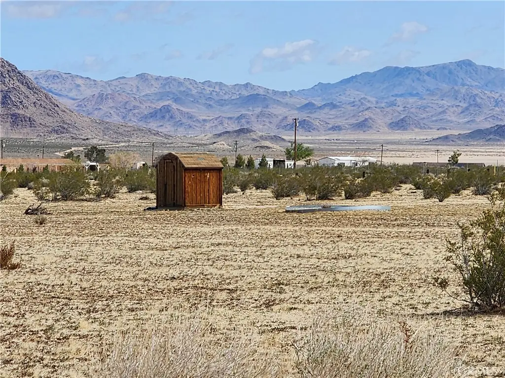 30280 Buchanan Street, Lucerne Valley, CA 92356 - #1