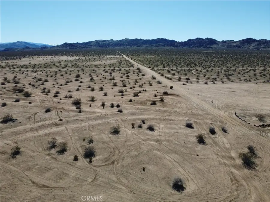 2 Atchison Road, Apple Valley, CA 92307 - #3