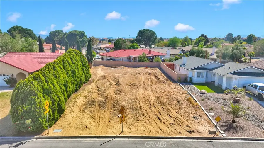 18505 Kalin Ranch Drive, Victorville, CA 92395 - #3