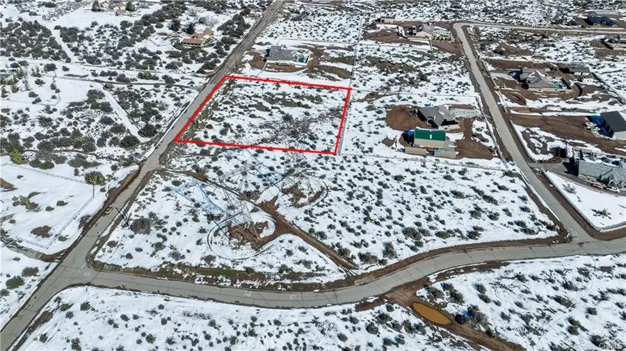 7877 Capelin Road, Phelan, CA 92371 - Image #3