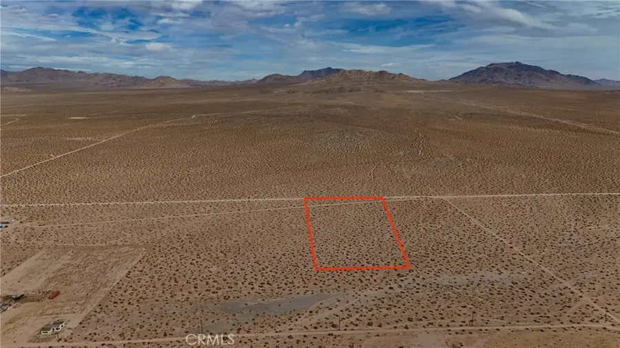 715 Northside Road, Lucerne Valley, CA 92356 - Image #2