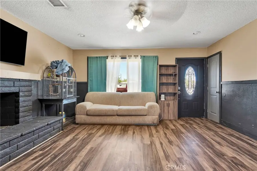 13144 Algonquin Road, Apple Valley, CA 92308 - Image #2