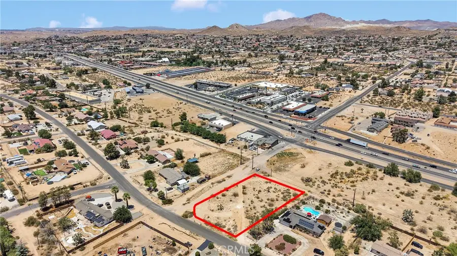 18924 Symeron Road, Apple Valley, CA 92307 - Image #3