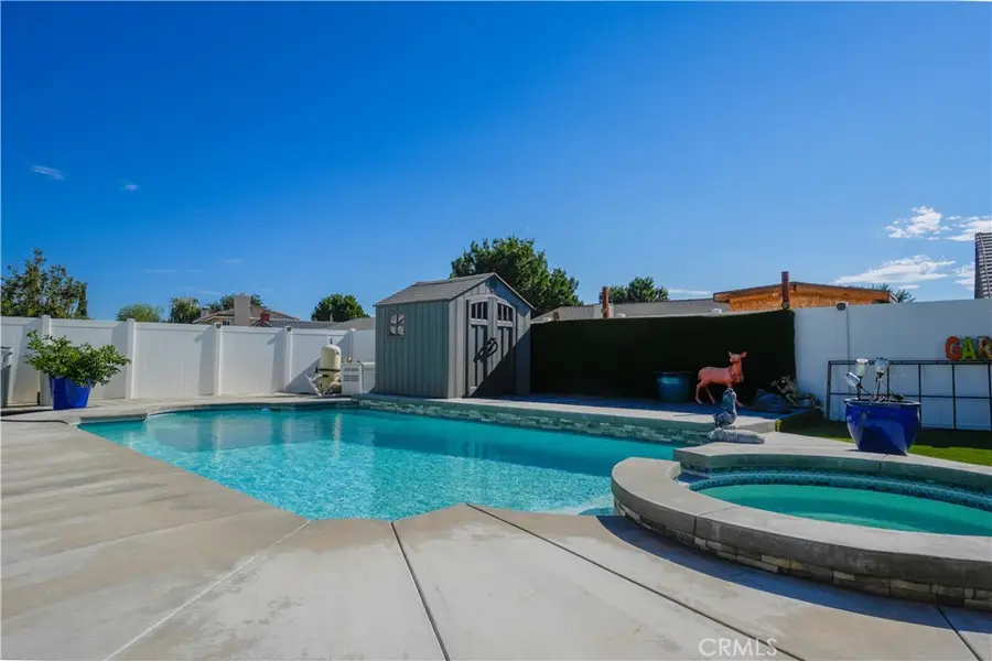 13240 Meteor Drive, Victorville, CA 92395 - Image #2