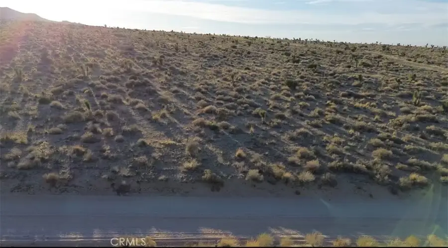13 Canyon View Road, Apple Valley, CA 92308 - #3