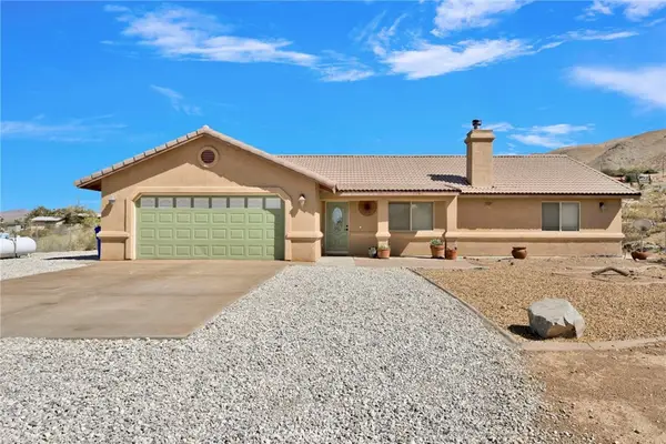 9191 Nambe Road, Apple Valley, CA 92308