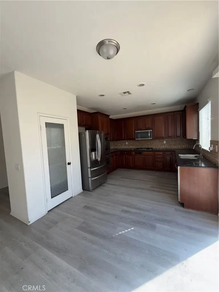 9454 Apricot Court, Hesperia, CA 92345 - Image #3