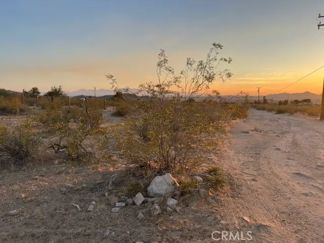 20 Old Mine, Apple Valley, CA 92307 - Image #2
