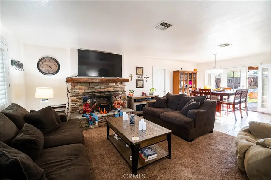 18303 Westlawn Street, Hesperia, CA 92345 - Image #2