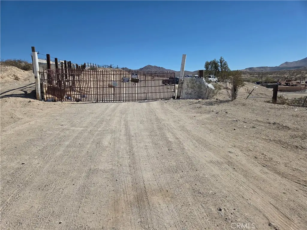 15411 Rattlesnake Gulch, Oro Grande, CA 92368 - Image #1