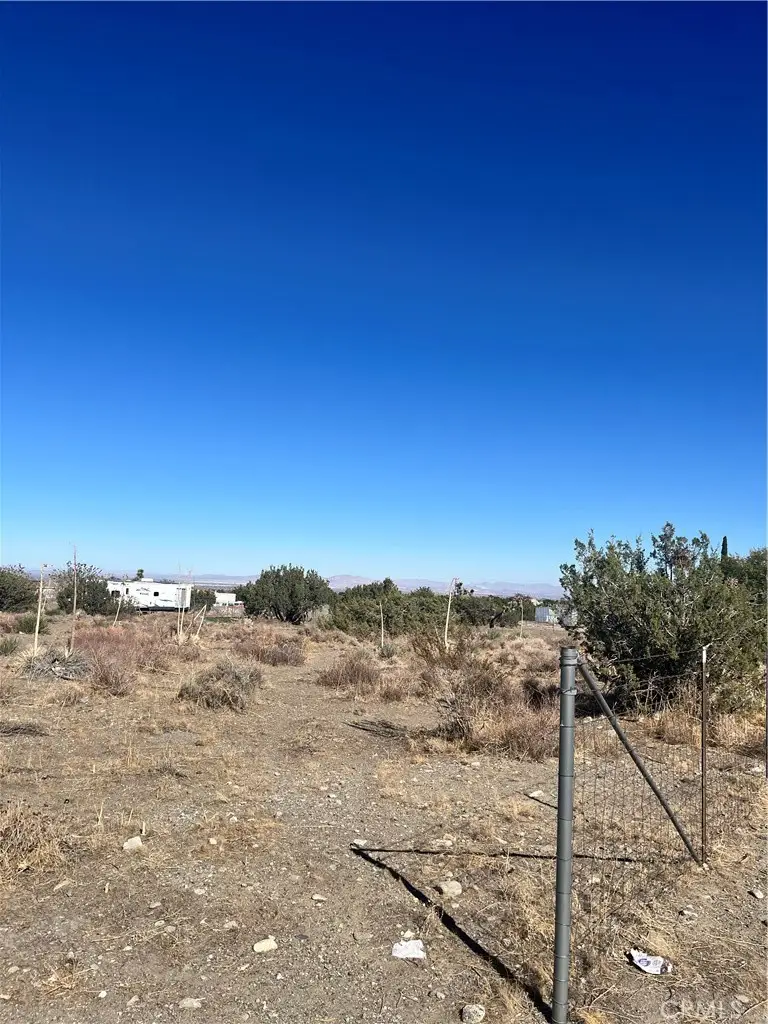 1 Beekley, Phelan, CA 92371 - Image #2