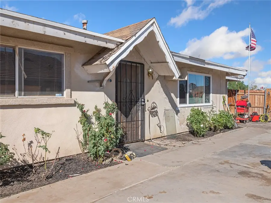 16003 Chestnut Street, Hesperia, CA 92345 - Image #3