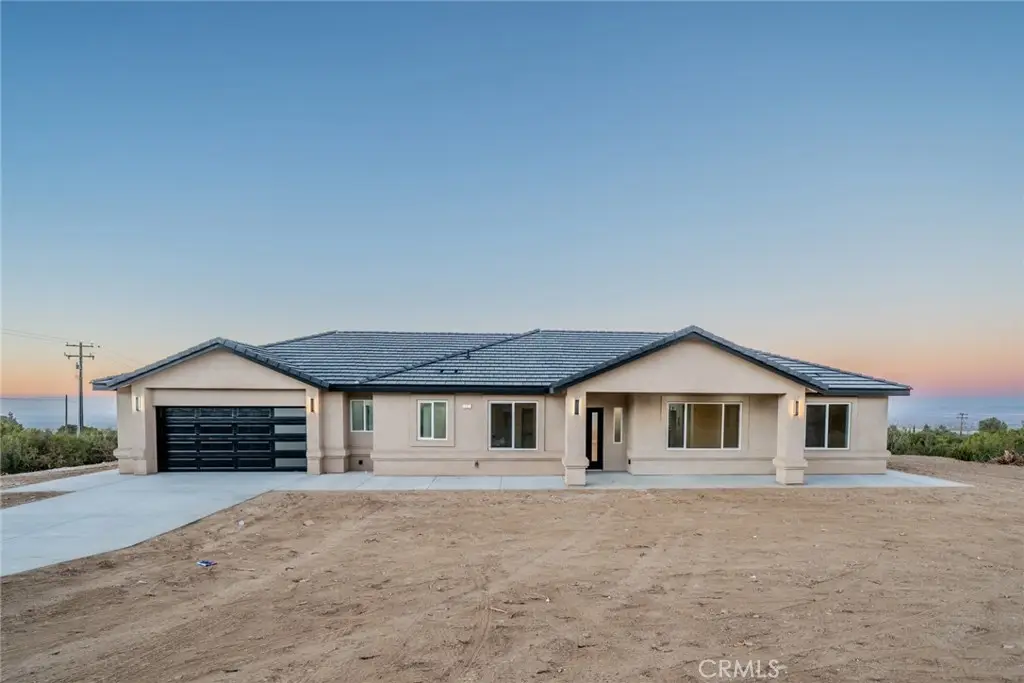 1112 Hollister, Pinon Hills, CA 92372 - Image #1