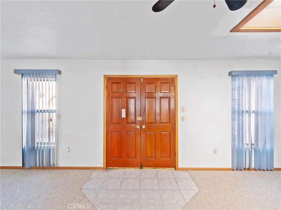 29595 Cove, Lucerne Valley, CA 92356 - Image #3