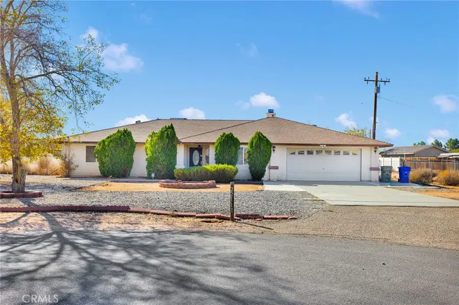 22111 Isatis, Apple Valley, CA 92307 - Image #2