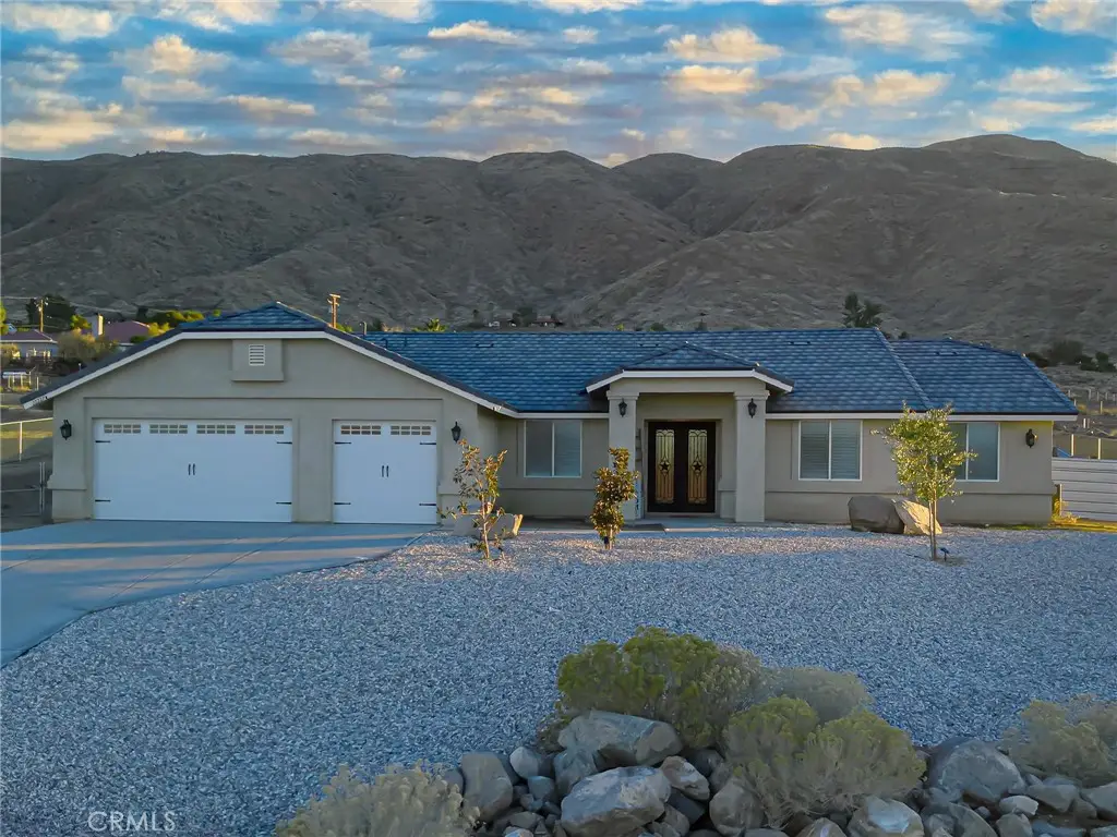 22227 Skyline, Apple Valley, CA 92308 - Image #1