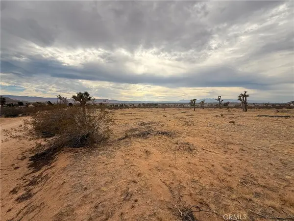 16252 Olema Road, Apple Valley, CA 92307