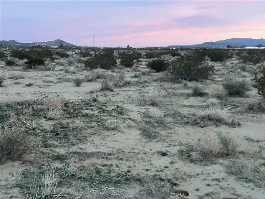 38 Rodeo Road, Lucerne Valley, CA 92356 - Image #2
