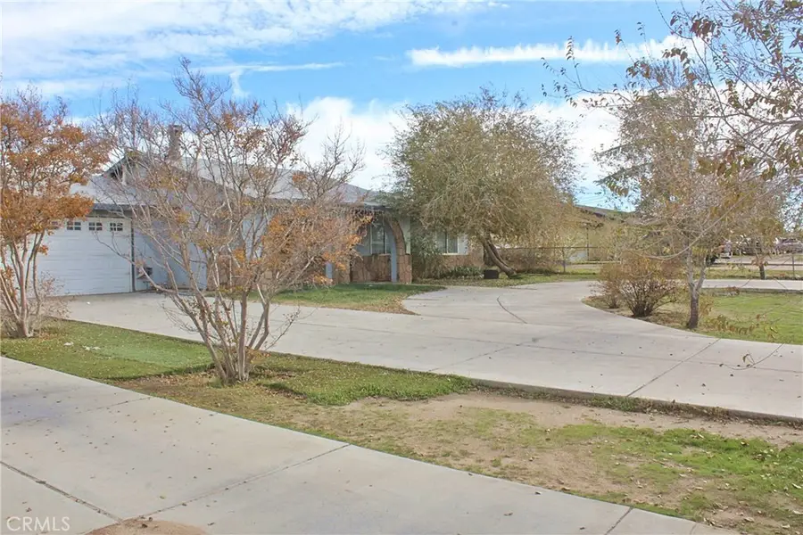 10753 Pinon Avenue, Hesperia, CA 92345 - Image #2