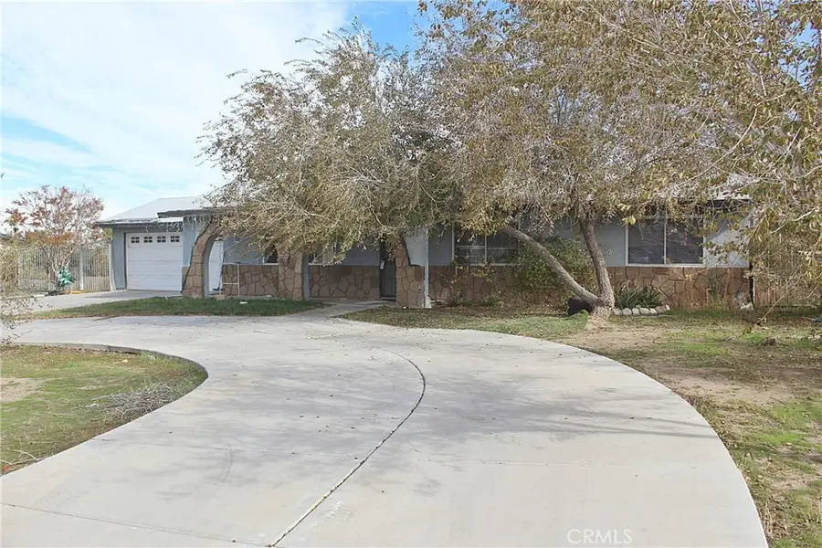 10753 Pinon Avenue, Hesperia, CA 92345 - Image #3