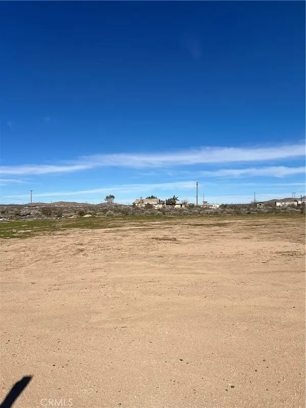 21012 Stoddard Wells, Apple Valley, CA 92307