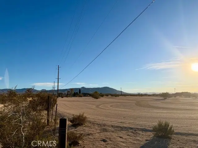 23585 Bear Valley, Apple Valley, CA 92308 - Image #2