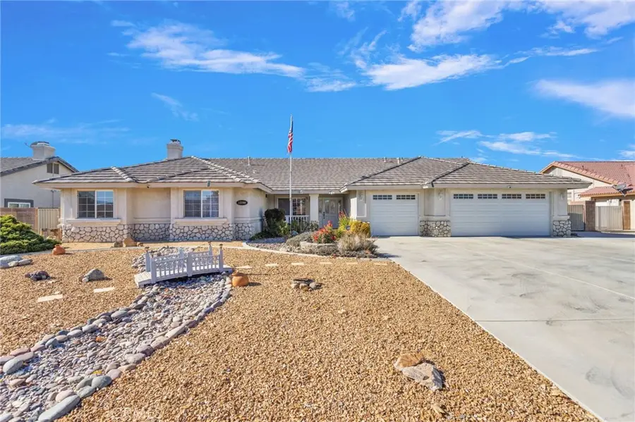 13780 Havasu, Apple Valley, CA 92307 - Image #2