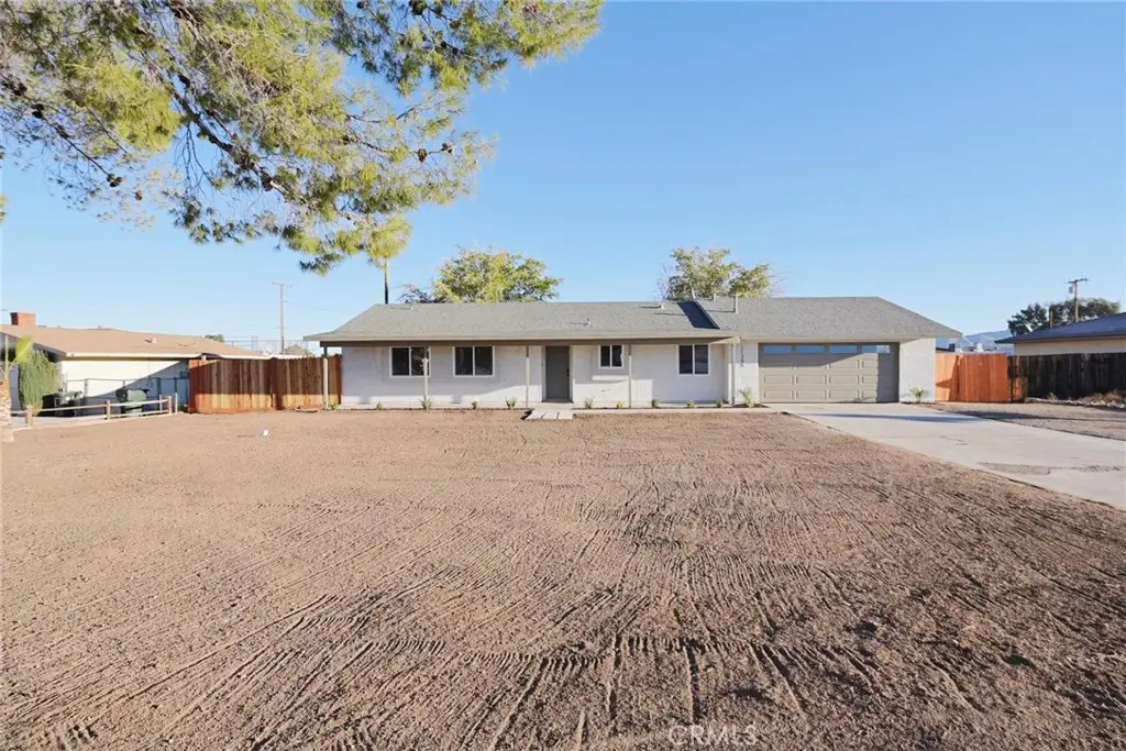 11385 Chimayo Road, Apple Valley, CA 92308 - Image #1