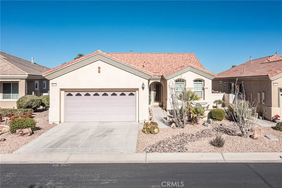 19442 Royal Oaks Road, Apple Valley, CA 92308 - Image #2