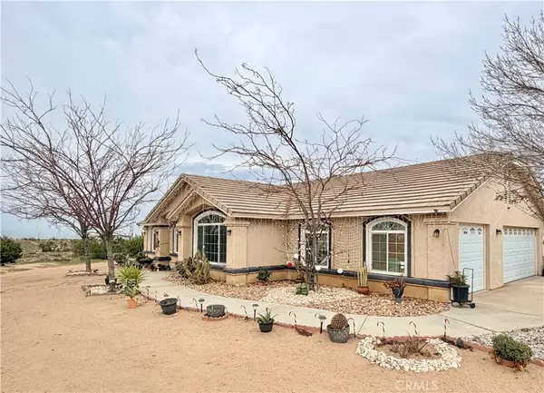 7915 Outpost Road, Oak Hills, CA 92344