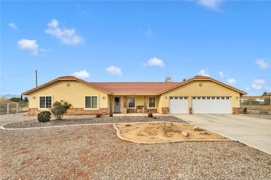 15888 Saint Timothy, Apple Valley, CA 92307 - Image #2