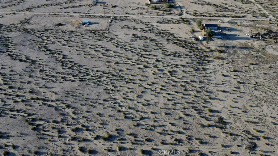 758 Papoose Trail, Twentynine Palms Yucca Valley, CA 92277 - Image #3