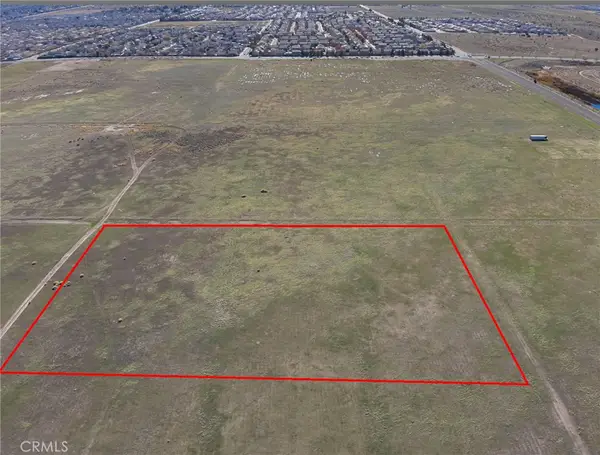 44744 47th St W, Lancaster, CA 93535