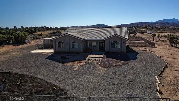 8855 Smith Road, Phelan, CA 92371