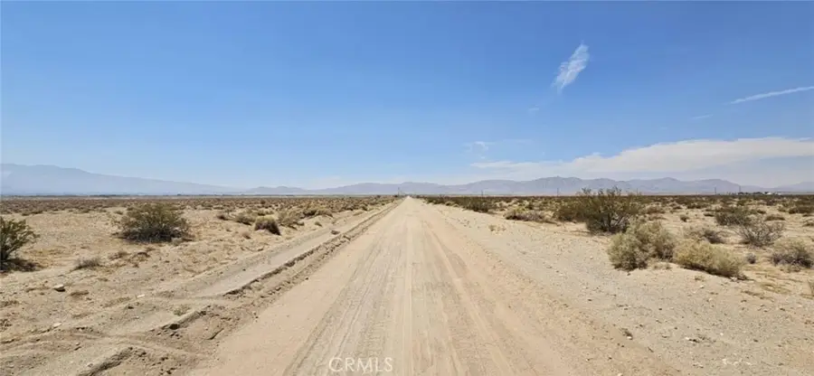 800 Granite Road, Lucerne Valley, CA 92356 - #2