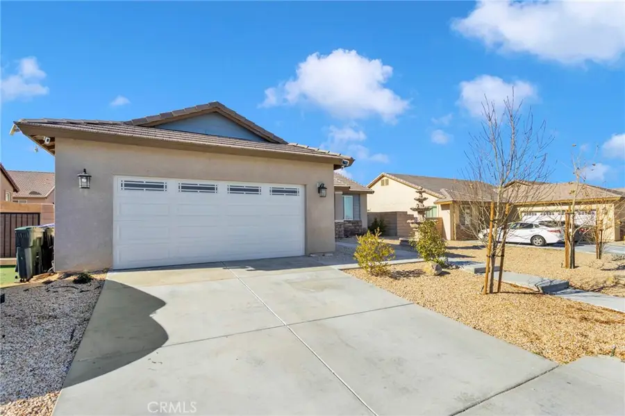 13242 W Mesa Way, Victorville, CA 92395 - #2