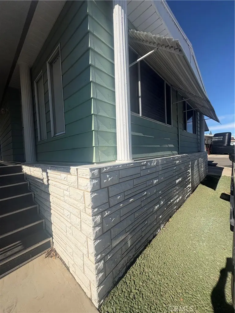 13393 Mariposa #114, Victorville, CA 92395 - Image #1