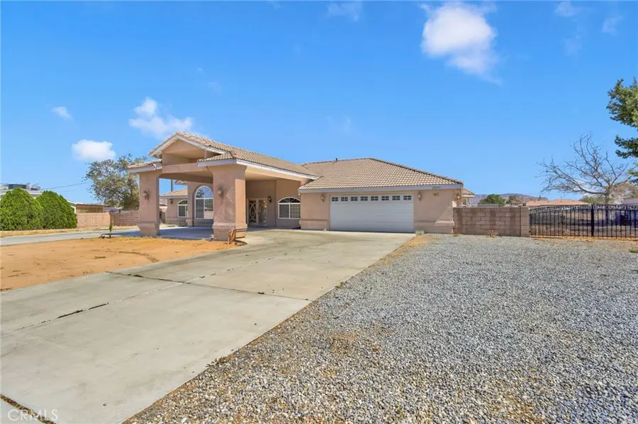 13597 Kiowa, Apple Valley, CA 92308 - Image #2