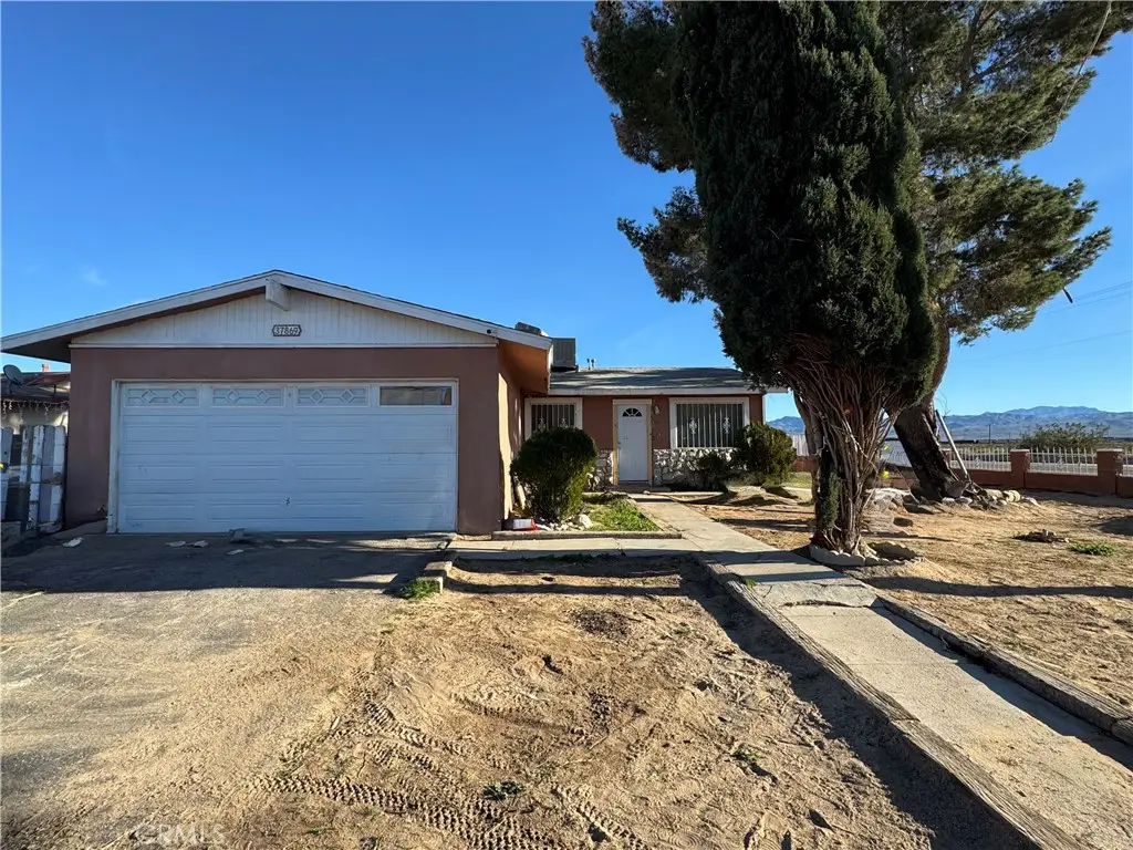 37869 Grandview Avenue, Yermo, CA 92398 - Image #1