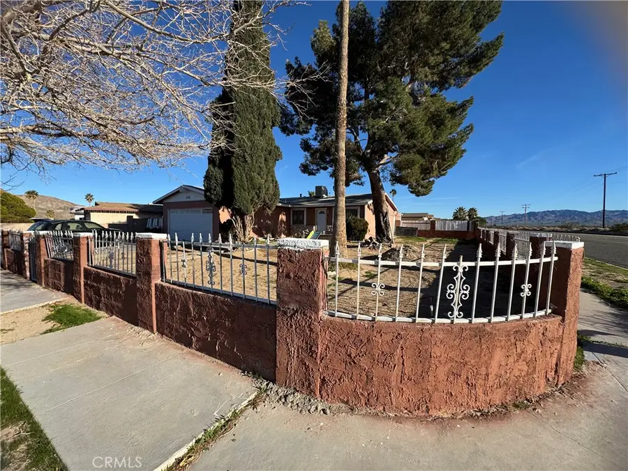 37869 Grandview Avenue, Yermo, CA 92398 - Image #3