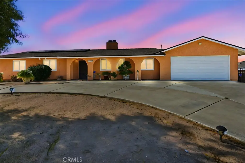 7868 Arrowhead Lake Road, Hesperia, CA 92345 - #1